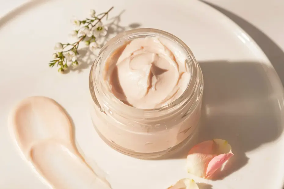 Rosehip and Lavender Face Mask | DIY Anti-Aging Skincare Recipe