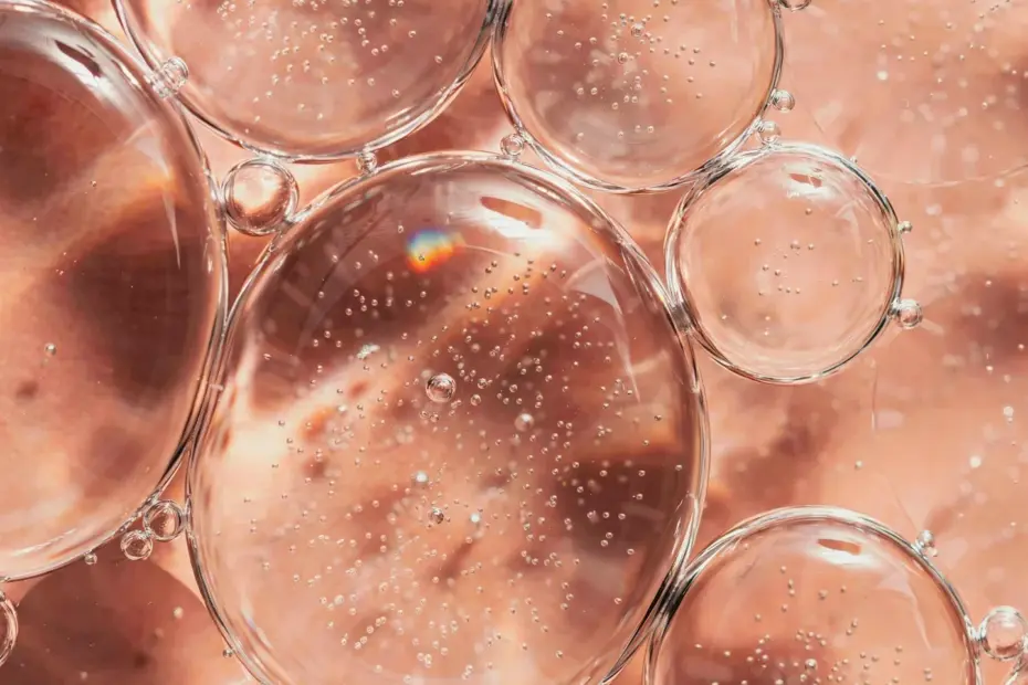 What Your Anti-Aging Serum Should Look Like: Clear Gel with Tiny Bubbles